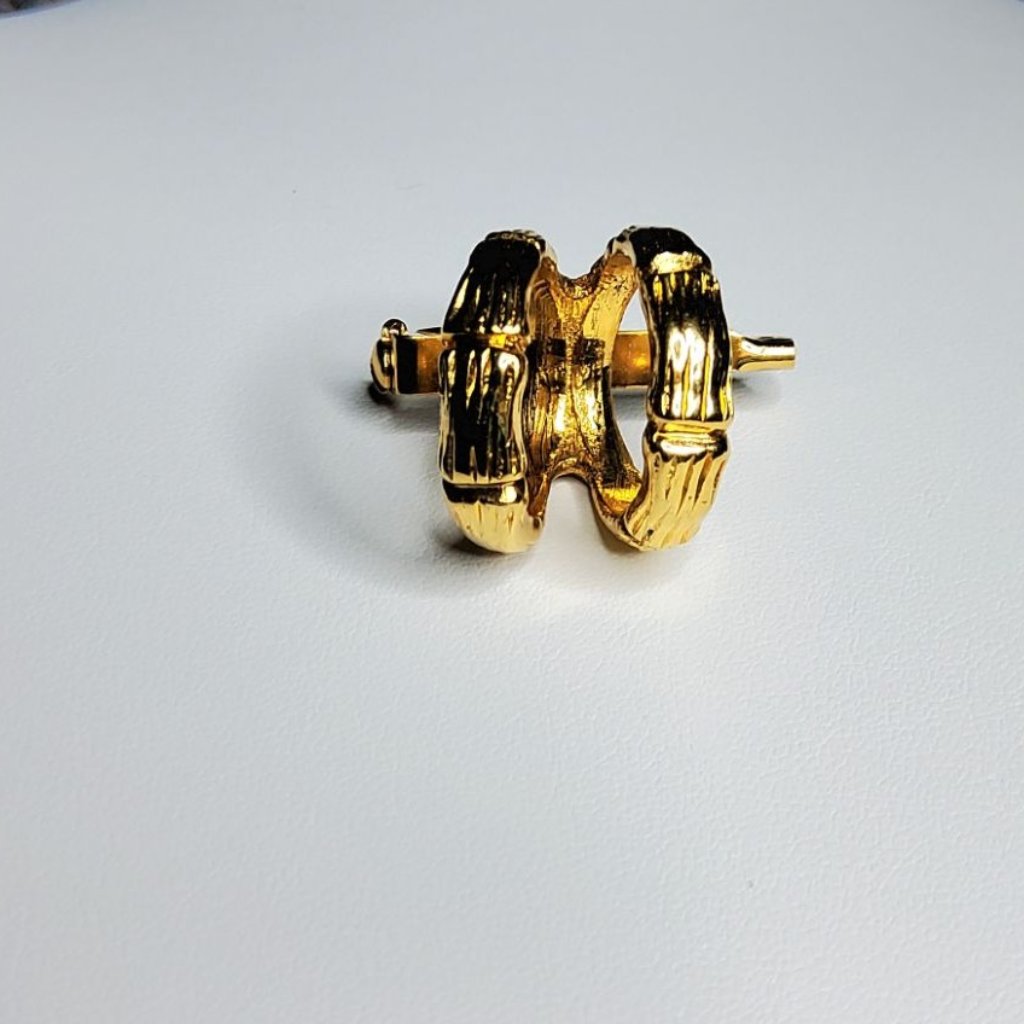 Vintage Karma Gold Tone Bambo Pattern Double Ring Pin Brooch